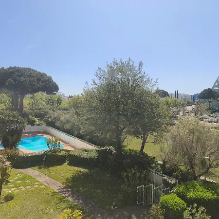 T2 - Terrasse 45m2 - Piscine - Clim - Parking Privé * La Grande-Motte